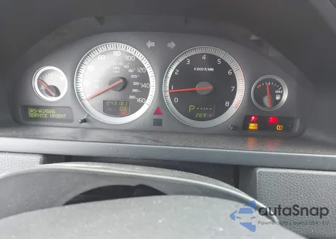 2011 Volvo Xc90 3.2 from USA, damaged, VIN YV4952CZXB1572590